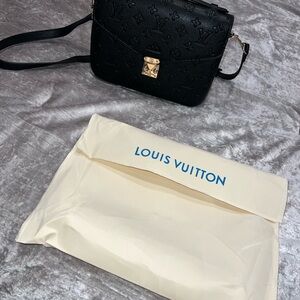 Black Crossbody Bag
